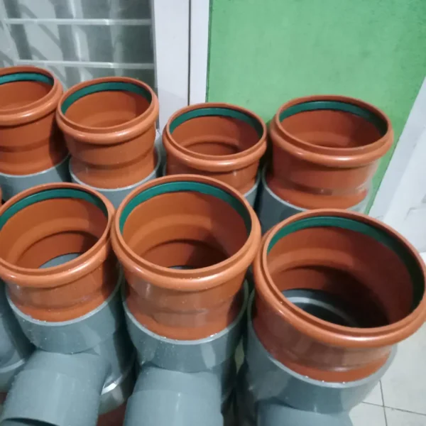 Tee Y 45 Degree PVC RRJ SCJ